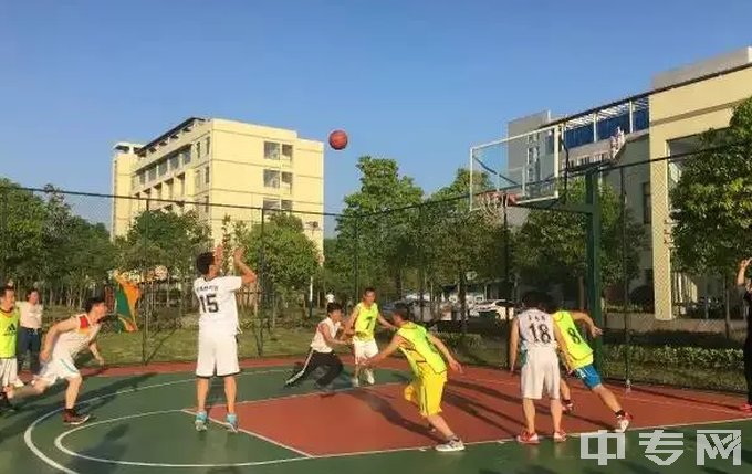 芜湖京师职业学校-篮球赛