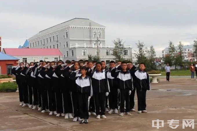 额尔古纳市职业中学-教学