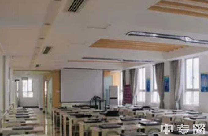 南康区电子工业技术学校-教室