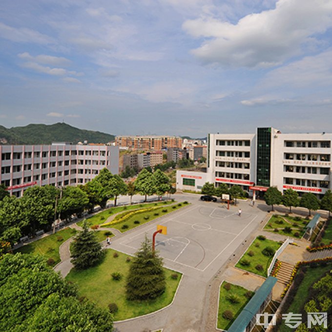 泸溪县第一职业中学-教学楼