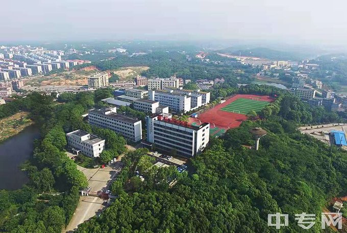 湘潭技师学院-运动场