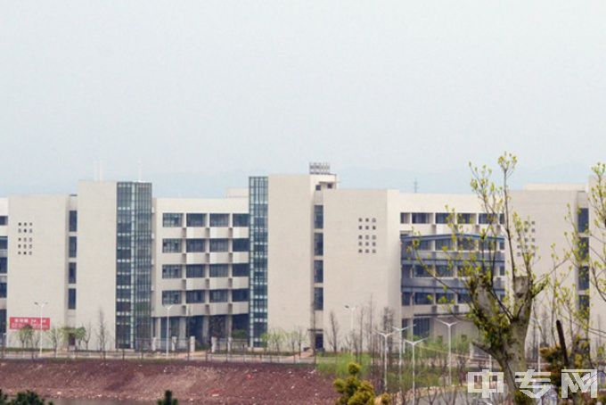 吉安职业技术学院中专五年制-教学楼