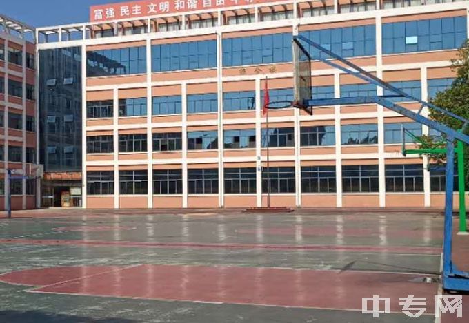 江西省建筑工业学校-球场