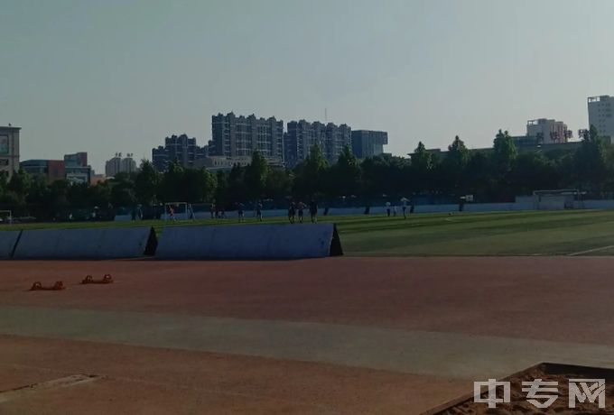 沧州体育运动学校-操场环境