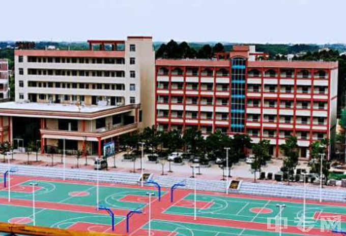 湛江市财经职业技术学校-教学楼一侧