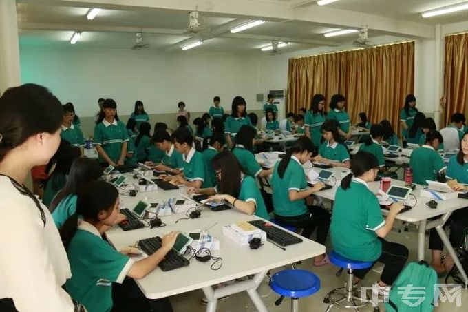 广州市番禺区新造职业技术学校-传票翻打实训室