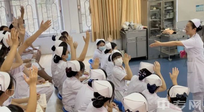 阳江市卫生学校-护理上课