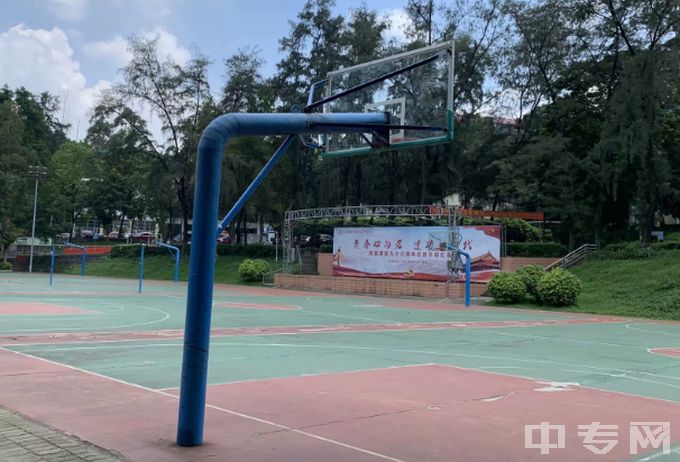 广东省电子商务高级技工学校-篮球场