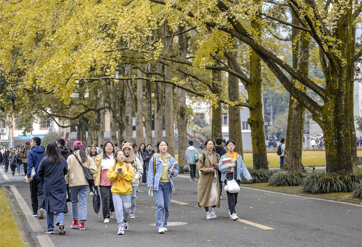 四川学历提升学校-农大校园1