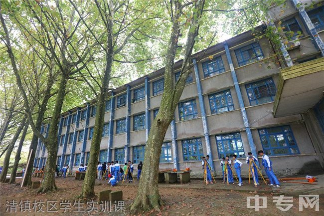 贵州铁路技师学院(贵阳铁路工程学校、贵阳铁路高级技工学校)清镇校区学生实训