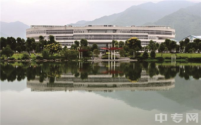 桂林电子科技大学是公办还是民办学校？