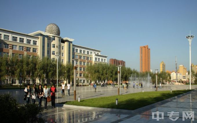 2022年哈尔滨科学技术职业学院招生简章、贫困补助、奖学金、寝室怎么样