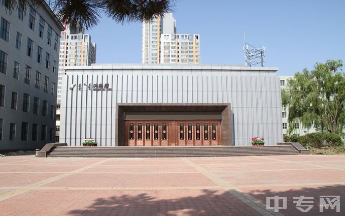 2022年内蒙古艺术学院招生简章、师资如何、贫困补助、奖学金