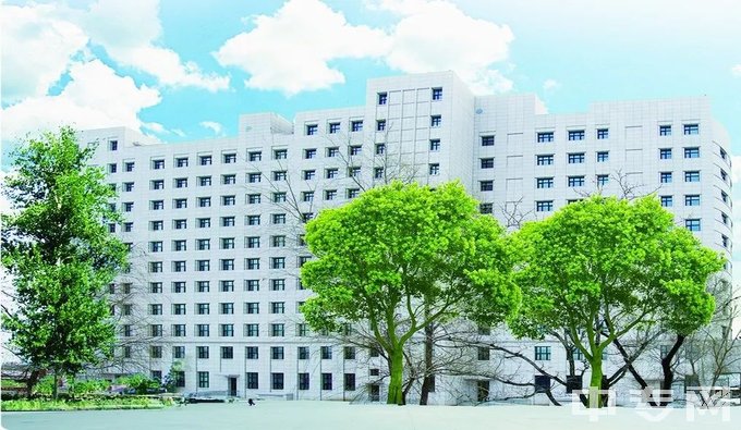 齐齐哈尔市卫生学校寝室照片、宿舍环境好不好？