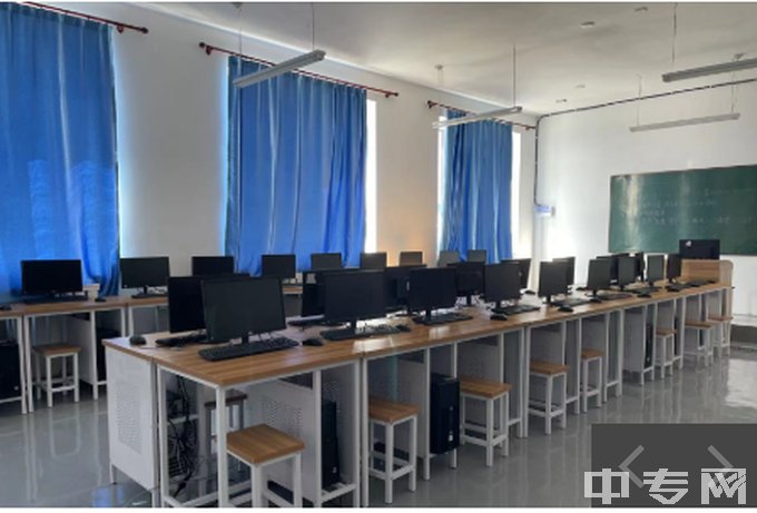 牡丹江市城市职业学校是公办还是民办学校？