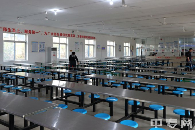 潍坊华洋水运学校是公办还是民办学校？