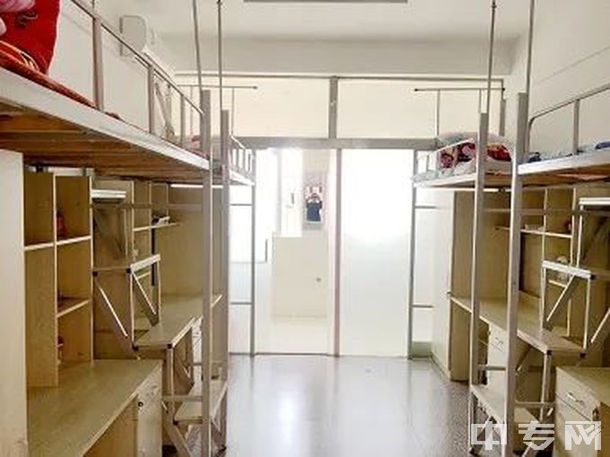 安庆松安职业学校寝室照片、宿舍环境好不好？