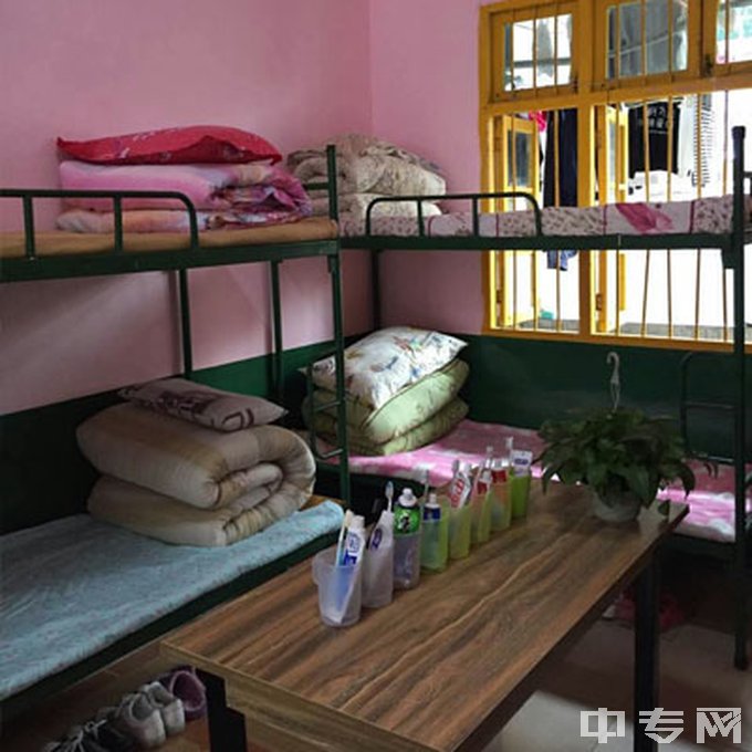 醴陵市渌江职业学校寝室照片、宿舍环境好不好？