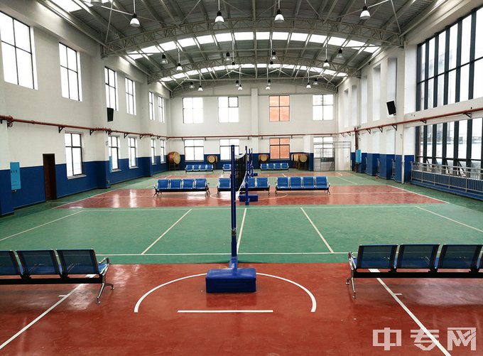 湖南省怀化高级技工学校寝室照片、宿舍环境好不好？