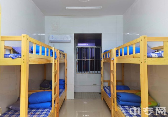 聊城市江北体育运动学校寝室照片、宿舍环境好不好？