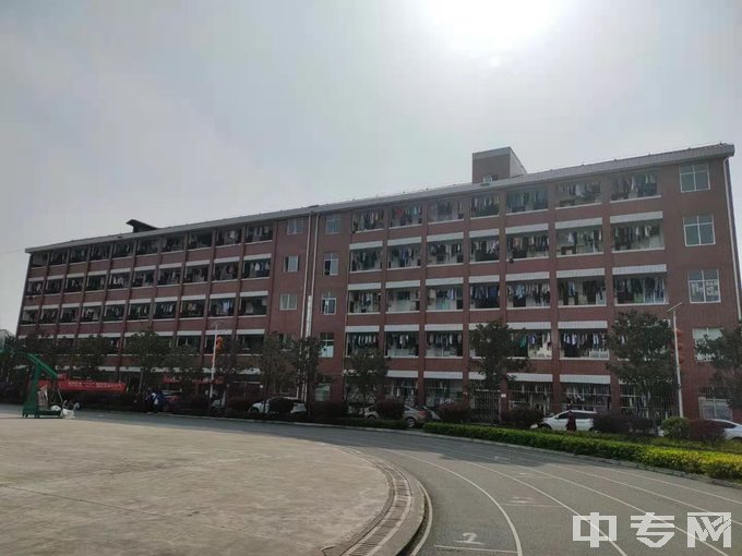 洪江市职业中专学校寝室照片、宿舍环境好不好？