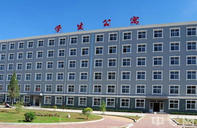 河北曲阳雕刻学校寝室照片、宿舍环境好不好？