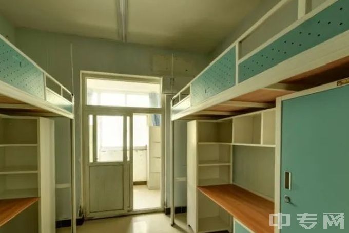 郑州绿业信息中等专业学校寝室照片、宿舍环境好不好？