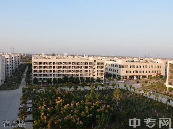 武汉文理学院继续教育学院宿舍楼