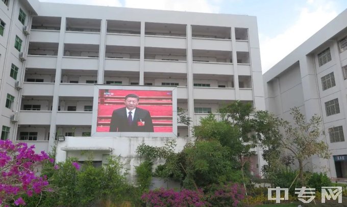 海南省农林科技学校教学楼2