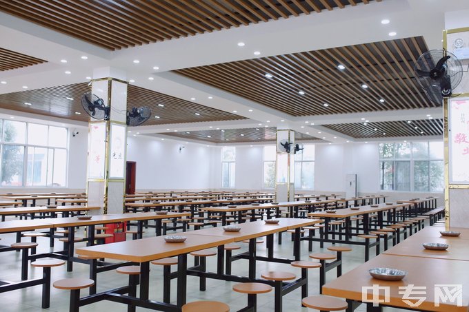 长沙市现代商贸中等职业学校食堂
