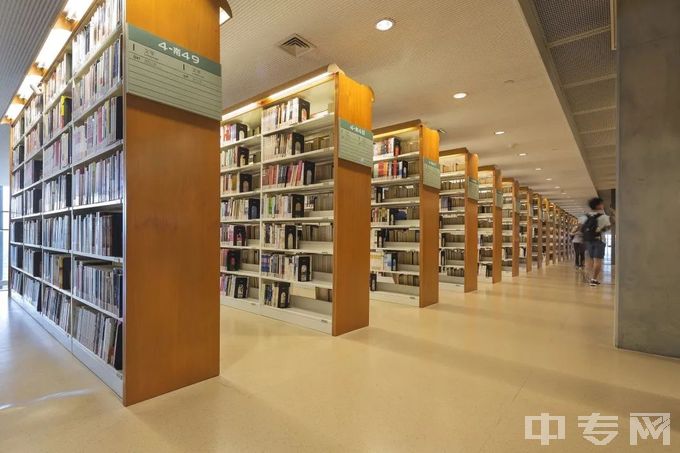 广州涉外经济职业技术学院中专中职部图书馆