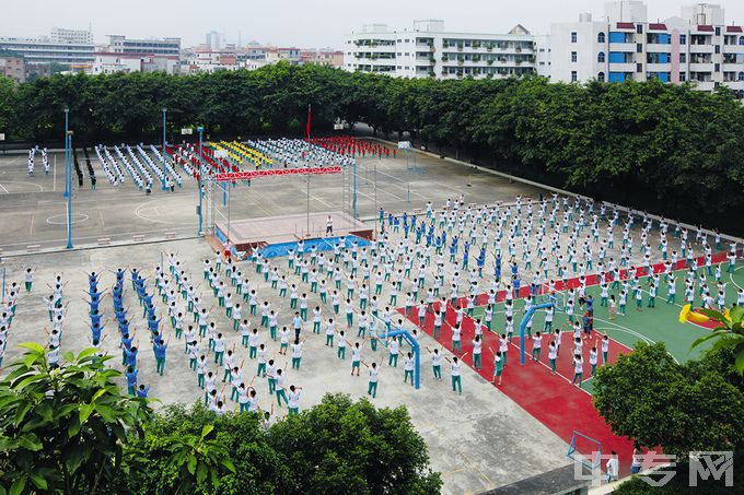 佛山市南海区第一职业技术学校官窑校区运动场