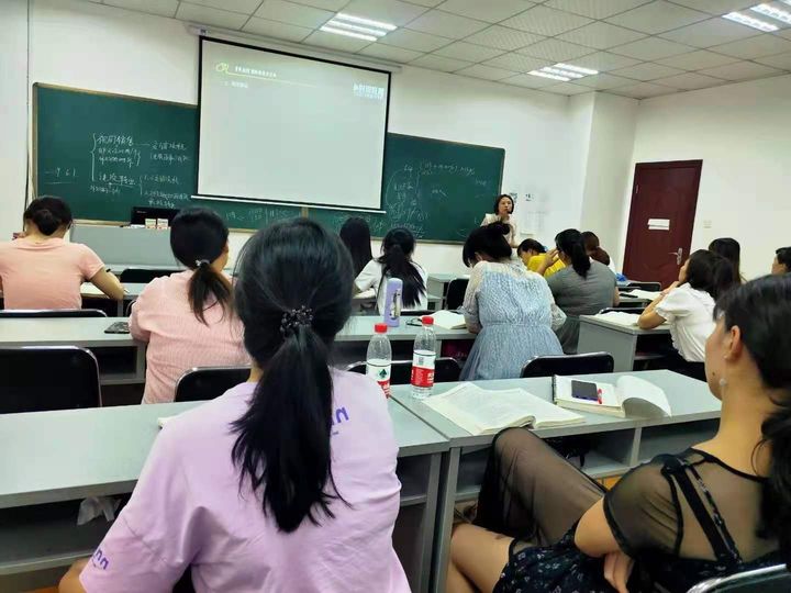 铜仁时用会计学校二级建造师培训班