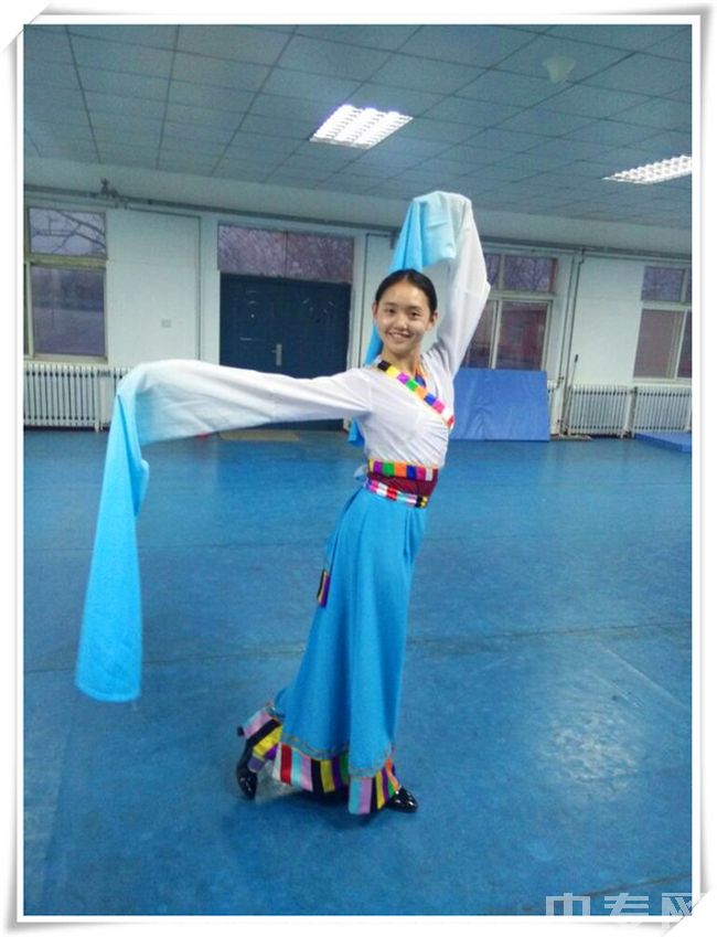 北京艺术传媒职业学院-名族舞蹈