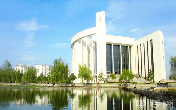 武汉工程职业技术学院-图书馆