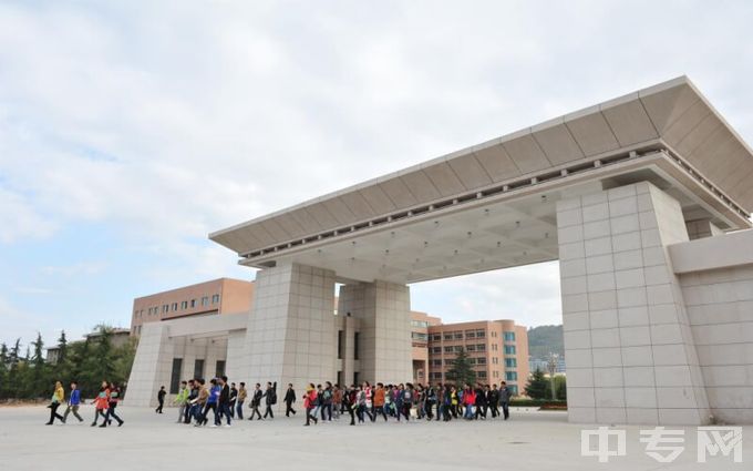 天水师范学院-门